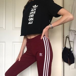 Adidas bundle! Crop top T-shirt & maroon leggings